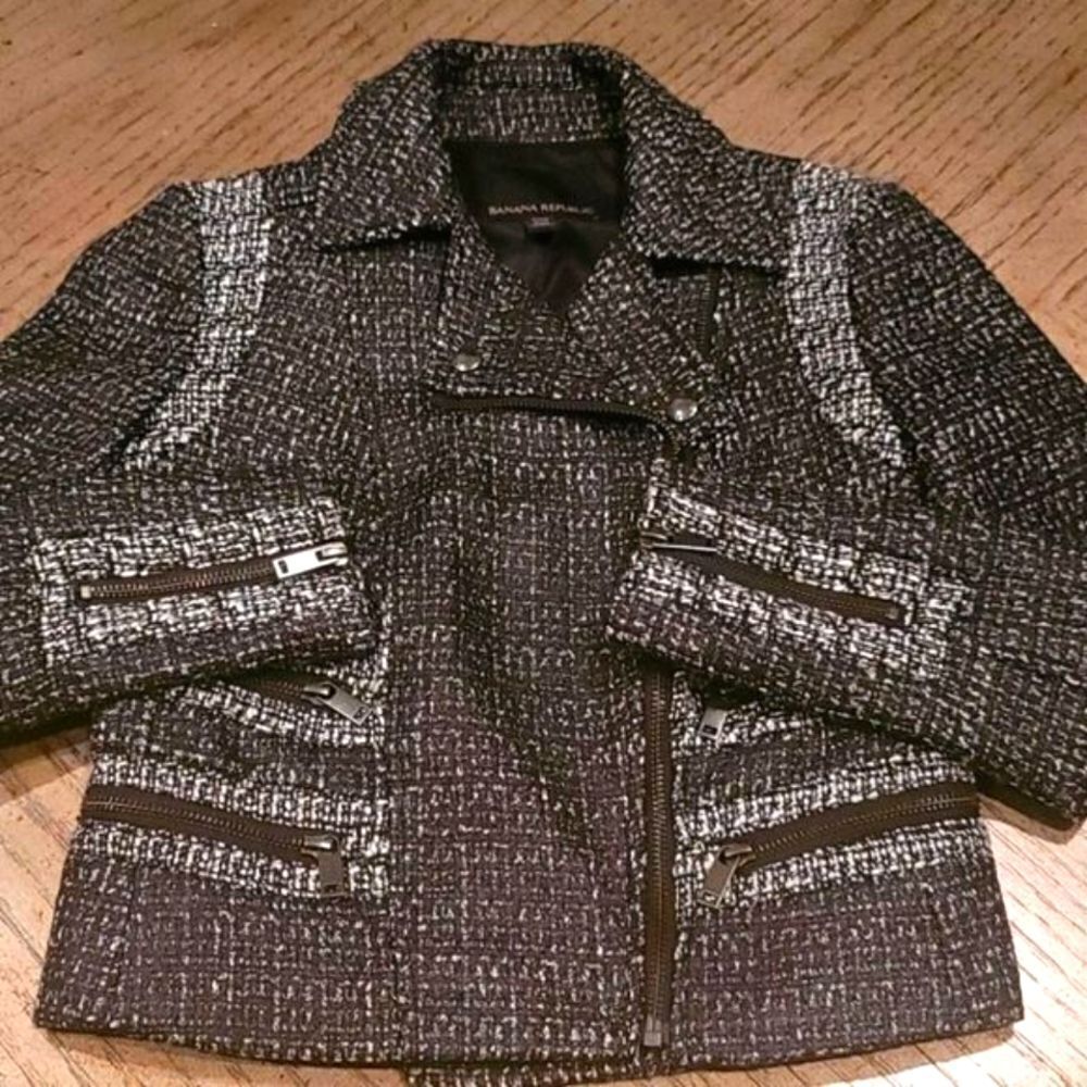 Banana Republic 00 black and white blazer jacket
